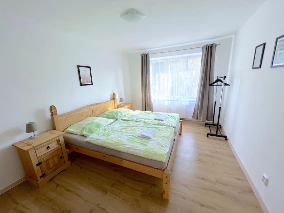 Apartman U Labe Decin Bagian luar foto