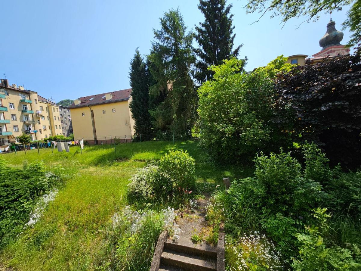 Apartman U Labe Decin Bagian luar foto